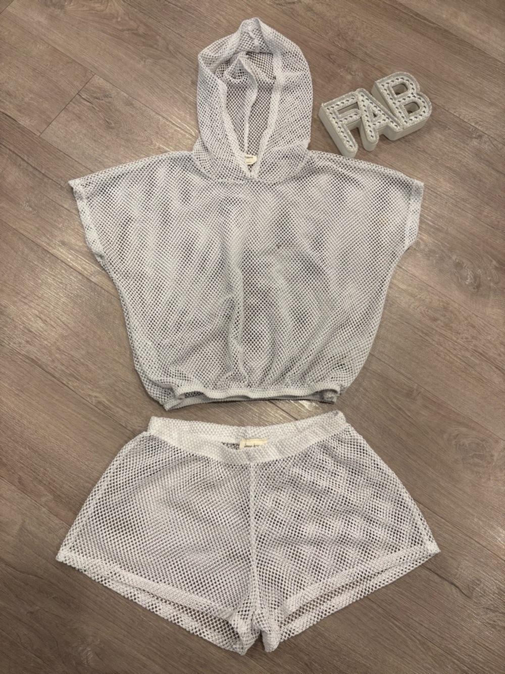 Free Kisses White Mesh Hoodie Beach Set